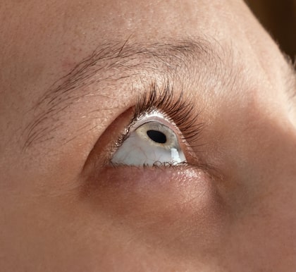 How to help thinning eyebrows